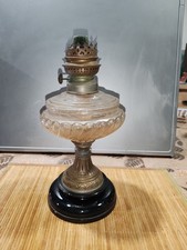 Ancienne Lampe à Pétrole en cristal années 1920's Lire L'annonce 