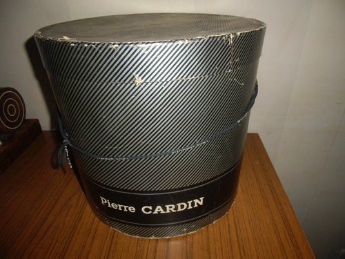Ancienne boite chapeau - ancienne,