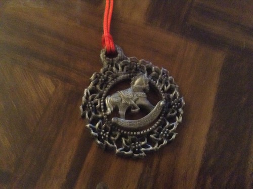 Metal carousel ornament