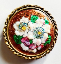 Grande broche en émaux sur