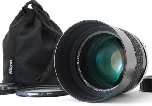 Near mint nikon - [near,