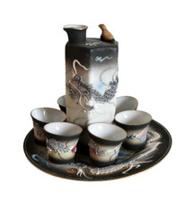 SERVICE A SAKE JAPONAIS 