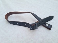 Tres belle jugulaire pour