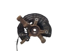 MERCEDES B CLASS Hub Stub Axle Left Near Side Front 1.8 Diesel 2012 W246