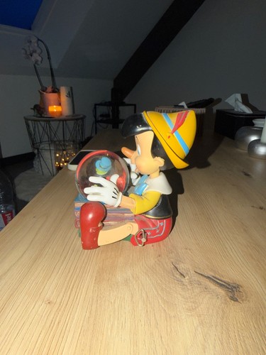 Snow globe musical pinocchio - globe,
