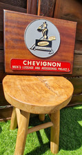 Chevignon rare plaque  boutique publicitaire vintage  1986 Fonte sur cadre bois