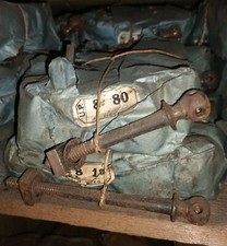   vis tirefond armoire Lit