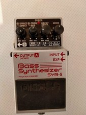 Pédale Boss Bass Synthesizer