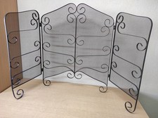 Grille de protection cheminée