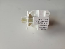 MACHINE A LAVER AEG L8WED164C