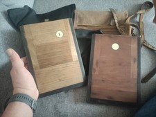 lot de 2 très anciens Chassis