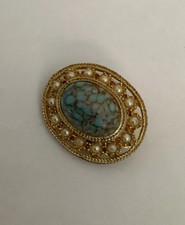 Ancienne broche en métal