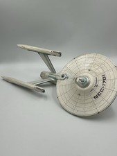 ART ASYLUM DIAMOND SELECT STAR TREK II USS ENTERPRISE NCC-1701 WRATH OF KHAN