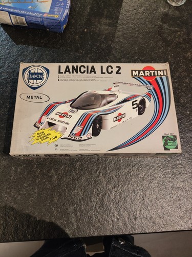Maquette voiture lancia - lancia, lc