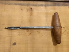 Ancien outil Ancienne vrille