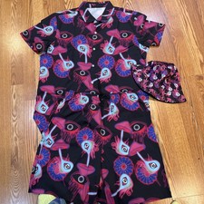 men’s trippy 3-piece button