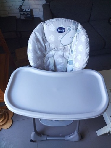 Chaise haute bébé chicco - haute,
