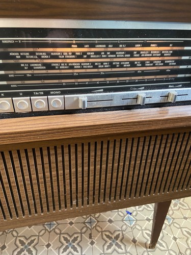 Meuble stéréo vintage - meuble, hi-fi