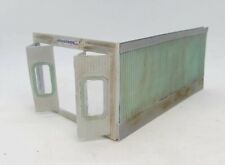 M.M.B 042B RESIN KIT / ARTHUR IN HIS CABIN PAINT COMPLEMENT 1/43