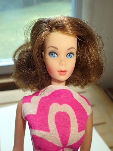 Pretty vintage tnt brunette - pretty,