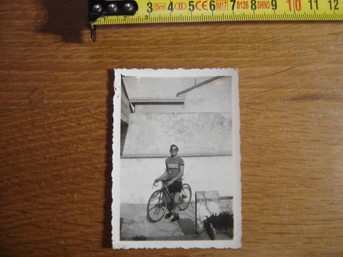 Photo argentique homme velo - photo,