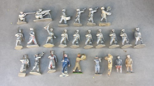 Lot anciens soldats de - 25,
