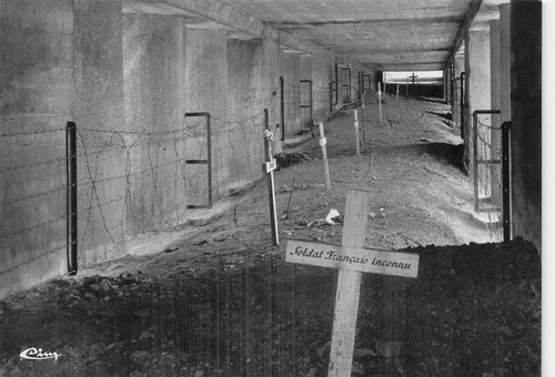 Verdun tranchee des - tranchee,