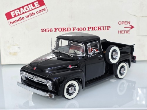 Auto model car danbury - 1/24,