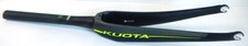 FOURCHE KUOTA 700 C CARBONE PIVOT CARBONE 1" 1/8 - 28.6 CONIQUE 1"1/2  NEUVE