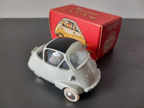 Isetta velam blanche - isetta, in