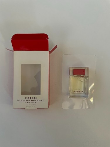 Chic carolina herrera - carolina,