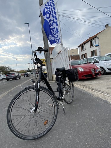 Vélo ville à - vélo,