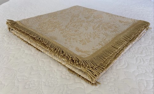 Beige gold tapestry jacquard - gold,
