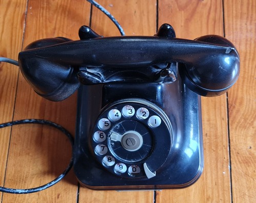 Téléphone bakélite années