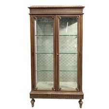 Vitrine de collectionneur en