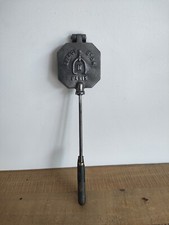 Ancien Petit Gaufrier Eperon d'Or Paris M - Manche En Bois - Vintage - Rare 