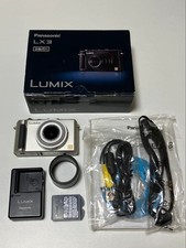 Appareil photo numérique compact argent Panasonic LUMIX LX3 10MP testé par le...