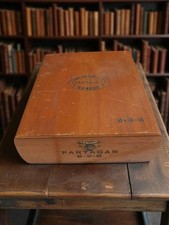 Ancienne boîte à cigares en