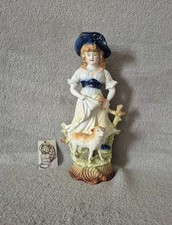 Statue en porcelaine bergère