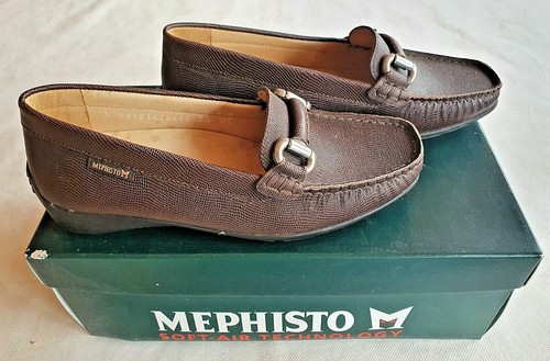 Chaussures cuir neuves - en,