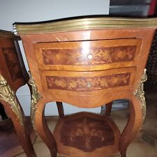 1 Meuble d'appoint Sellette arrondie a tiroirs Style Napoléon 3 N°2.