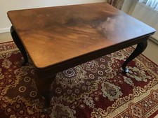 Table en bois massif / Massivholztisch