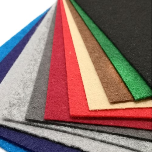 Tapis moquette miniature en - /,