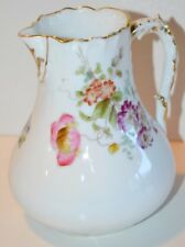 *JOLI POT A LAIT  PORCELAINE