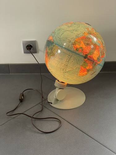 Globe terrestre ancien scan - terrestre,