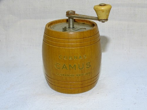Ancien moulin poivre forme - -ancien,