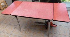 ANCIENNE TABLE ENFORMICA pieds en fonte d’aluminium + TIROIRS + RALLONGE  