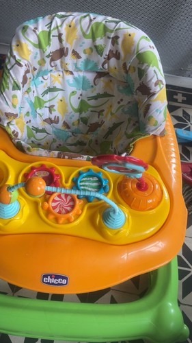 Trotteur bébé chicco - bébé,