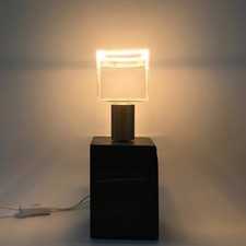 Lampe de table en chêne