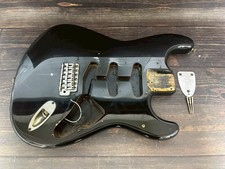 Corps Fender Japan ST72